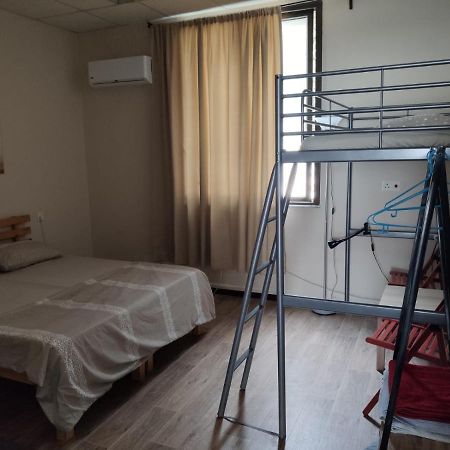 City Hall Hostel ハイファ エクステリア 写真
